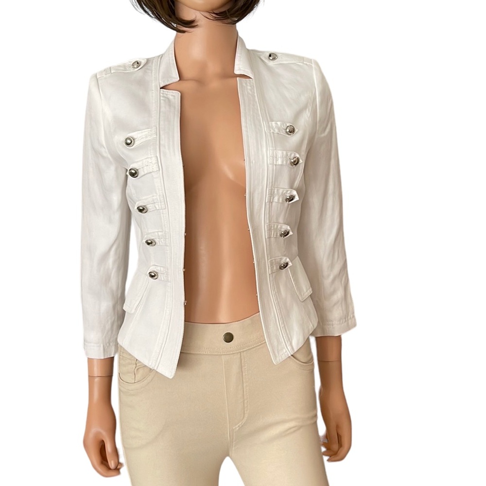 NWOT White House Black Market White Military-Style Button Blazer